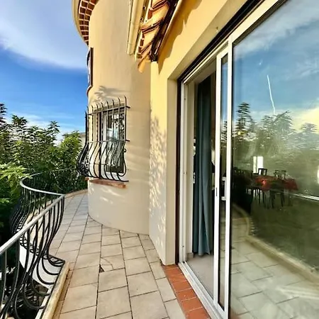 Florida, 8 Prs, Piscine, Clim, Parking Appartement *