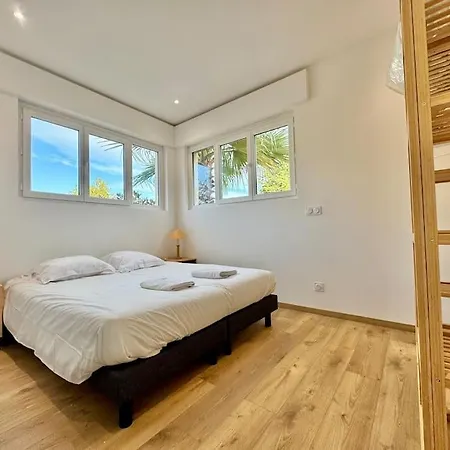 Florida, 8 Prs, Piscine, Clim, Parking Antibes