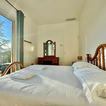 Florida, 8 Prs, Piscine, Clim, Parking * Antibes